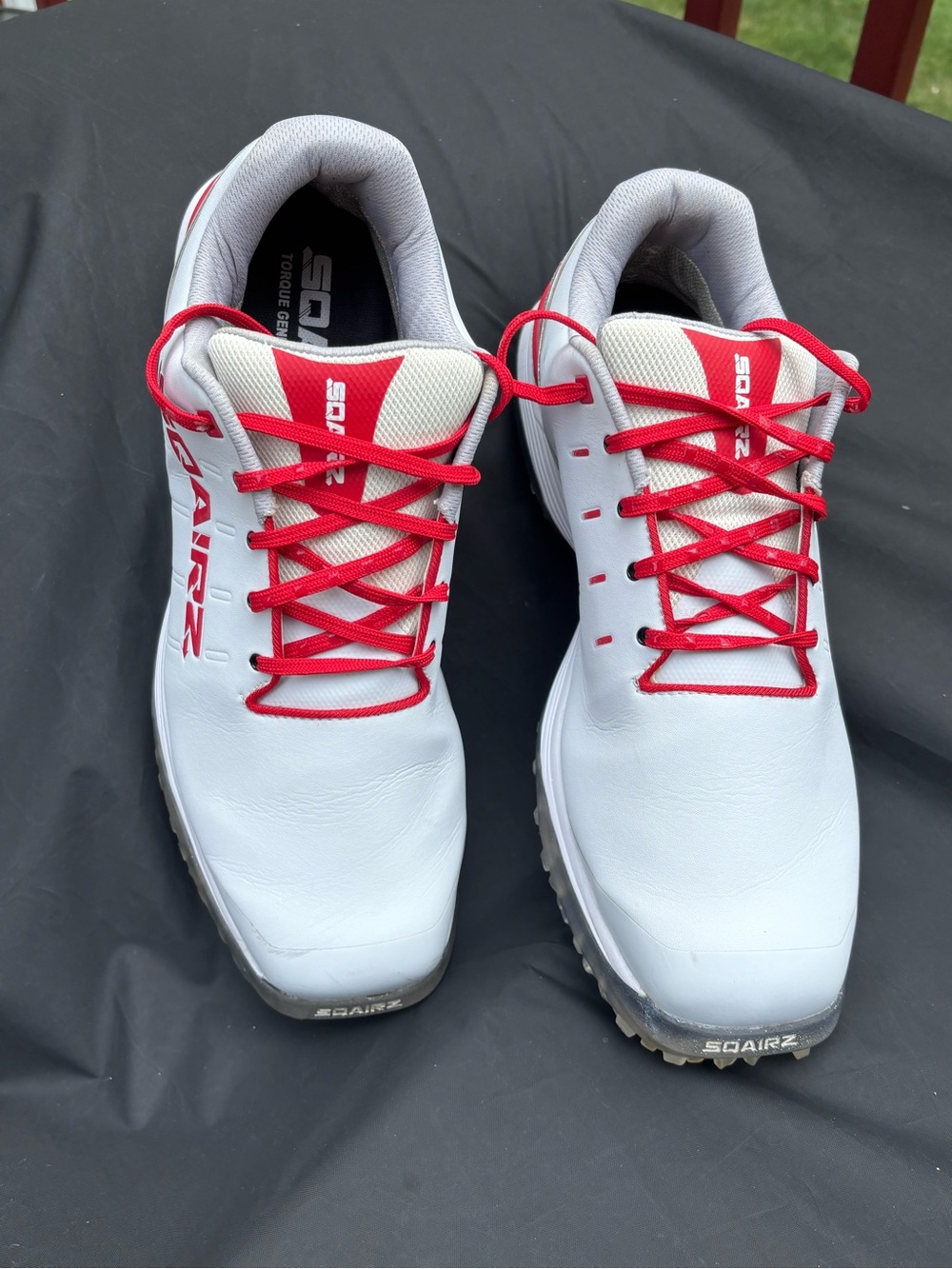 SQAIRZ Men's Golf Shoe White with Red Accents